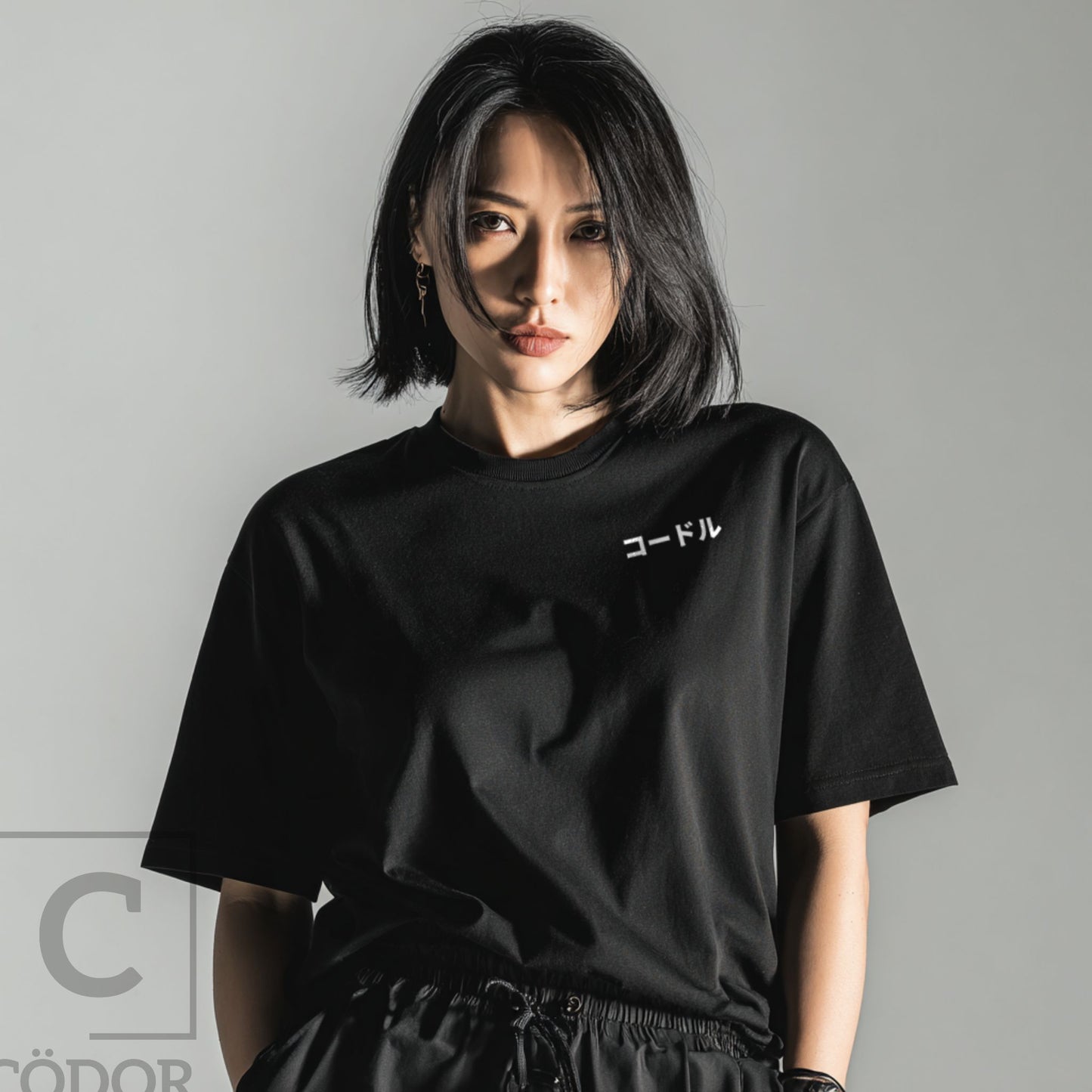 コードル (KÖDORU) - Black Tee